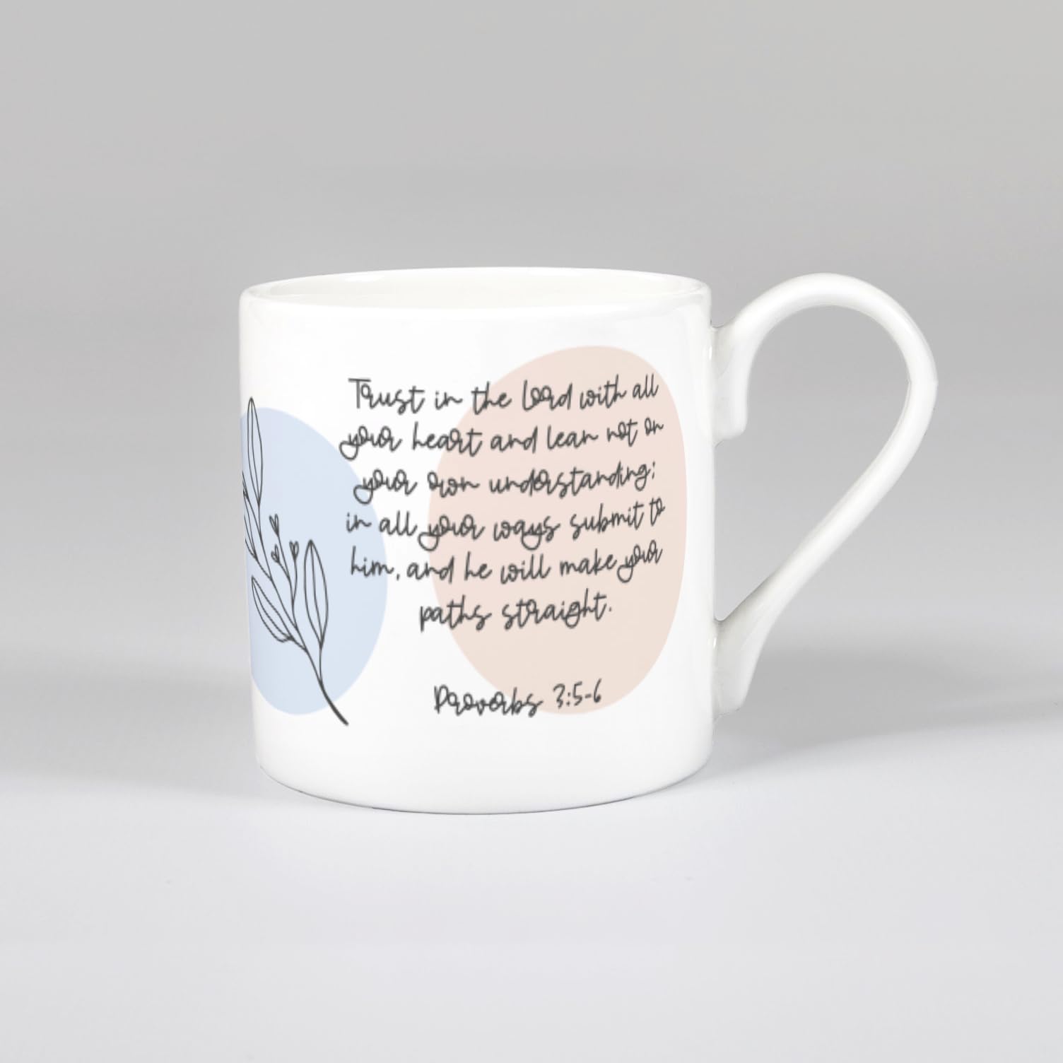 Mug en porcelaine anglaise Flora pour le thé du matin Trust in The Lord