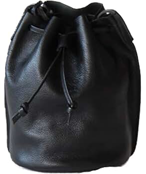 イルビゾンテ 巾着 2way ショルダーバッグ ハンドバッグ ブラック レザー 極美品✨イルビゾンテ ショルダーバッグ 巾着 レザー 黒 ロゴ型