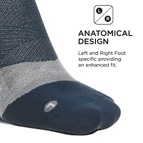Image of Feetures Elite Golf Max Cushion Tab Ankle Socks - Sport Sock with Targeted Compression