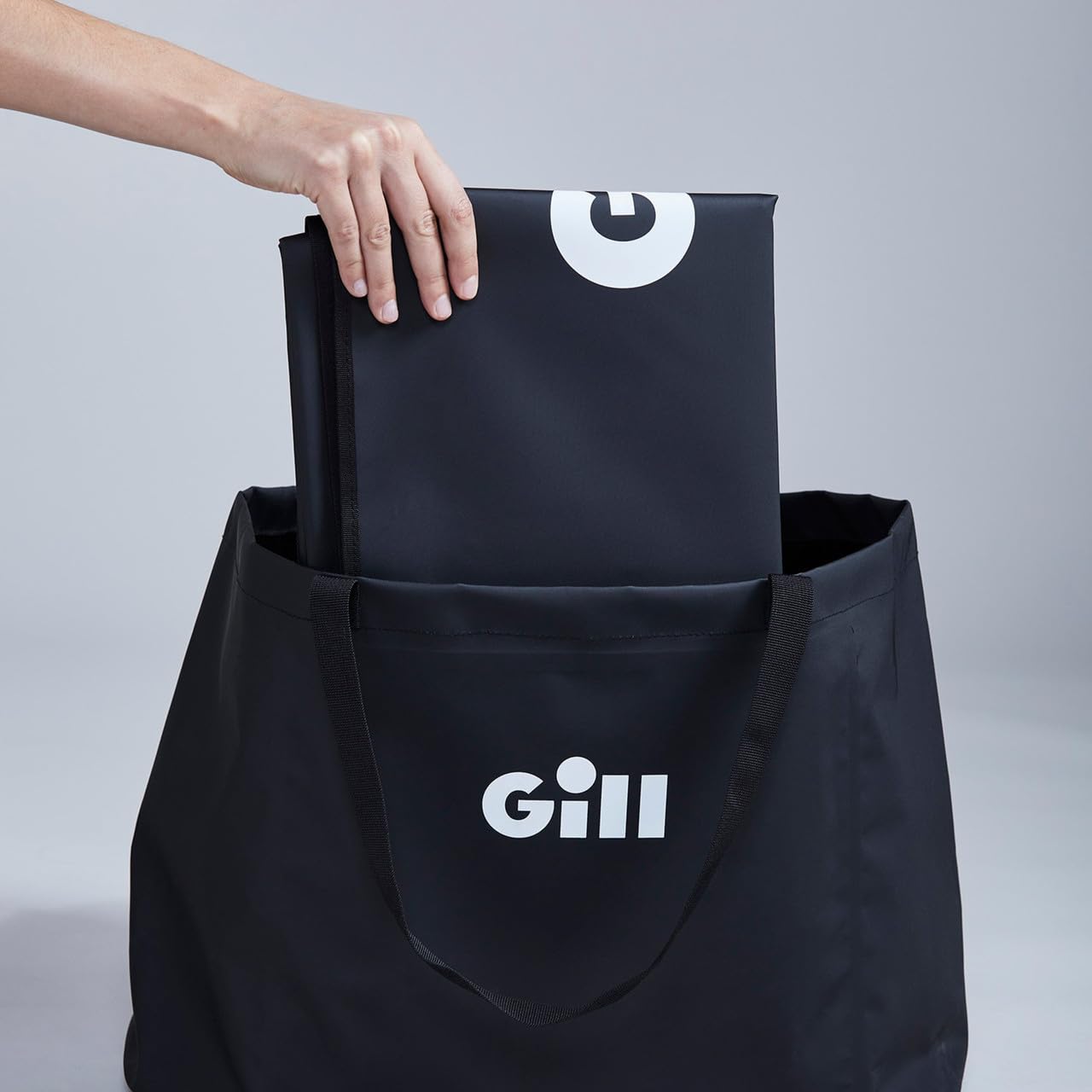 Gill Matelas à Langer Portable et Sac étanche – Surfeurs, kayakistes, plaisanciers, Plage, Sac de Rangement pour vêtements humides