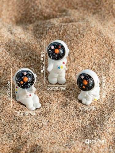 Image of Amazon Brand - Umi Miniature Decorative Items, Astronaut Miniature Things Statue Figurines Showpiece Item for for Home Decor Items for Table Decor Desk Decoration Items (Set of 4)