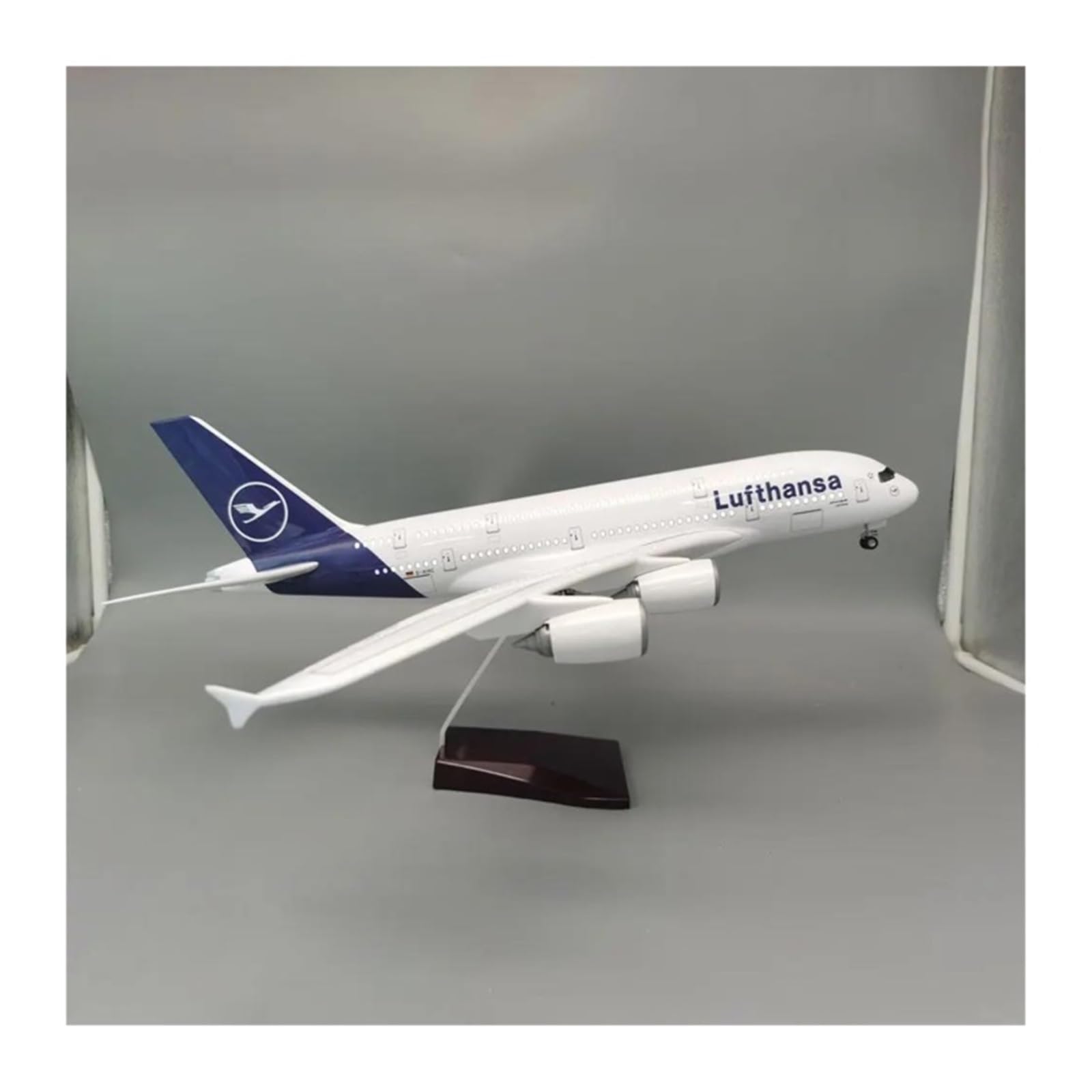 Odlewany metalowy samolot w skali 1/160 dla A380 Lufthansa Model samolotu Model linii lotniczej Odlany z żywicy samolot do kolekcji Klasyczny model do zbierania i wyświetlania (LED)