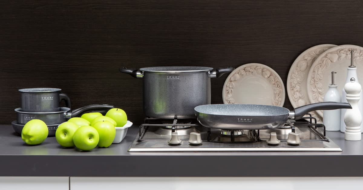 Aeternum Y0F3C20200 Trudi Revolution Casseruola 2 Manici 20 cm, Adatta all'induzione, Alluminio, Grigio