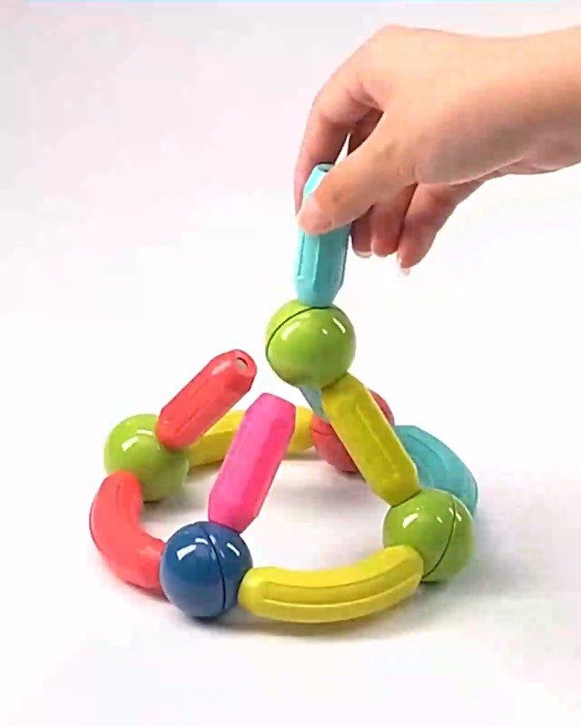 42 Pcs Blocchi Magnetici, Giocattoli da Costruzione 3D, Giocattoli