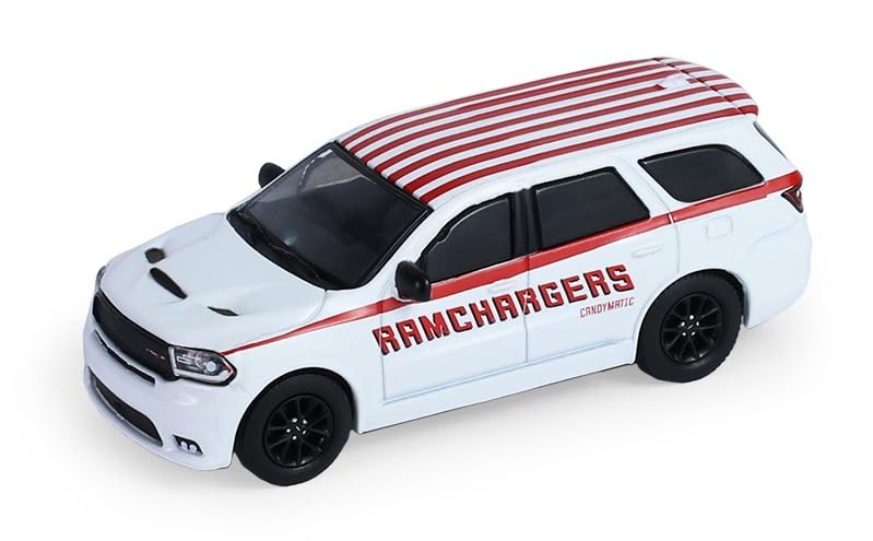 Amazon.com: Greenlight Collectibles 1:64 Racing Hitch & Tow Series