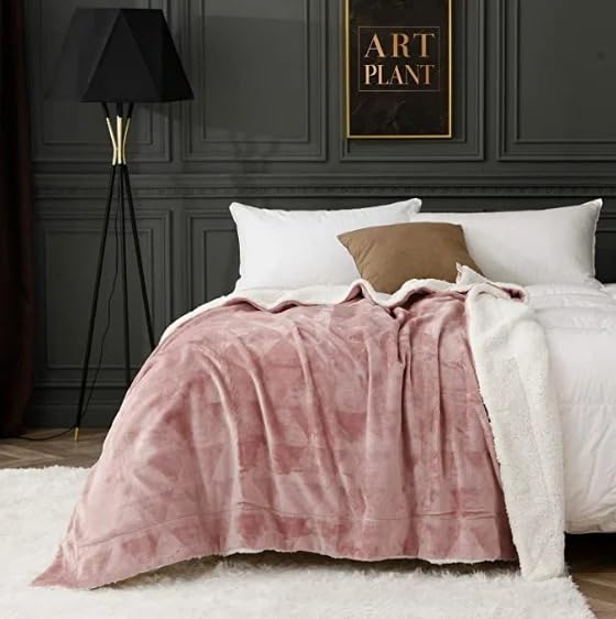 Image of Goyal's Ultra Soft Flannel Sherpa Blanket for AC Room, Mild & Heavy Winter Use | Single Bed Reversible Plush 500GSM Blanket 55 x 90 Inches | Thick Warm Cozy Dual Layer Microfibre Throw - Onion Pink
