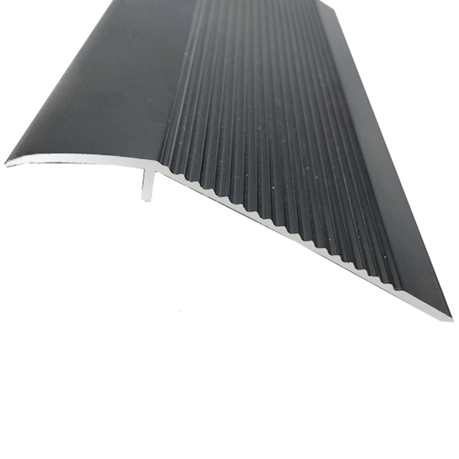 Barre de seuil transition parquet carrelage pour porte de cuisine et chambre