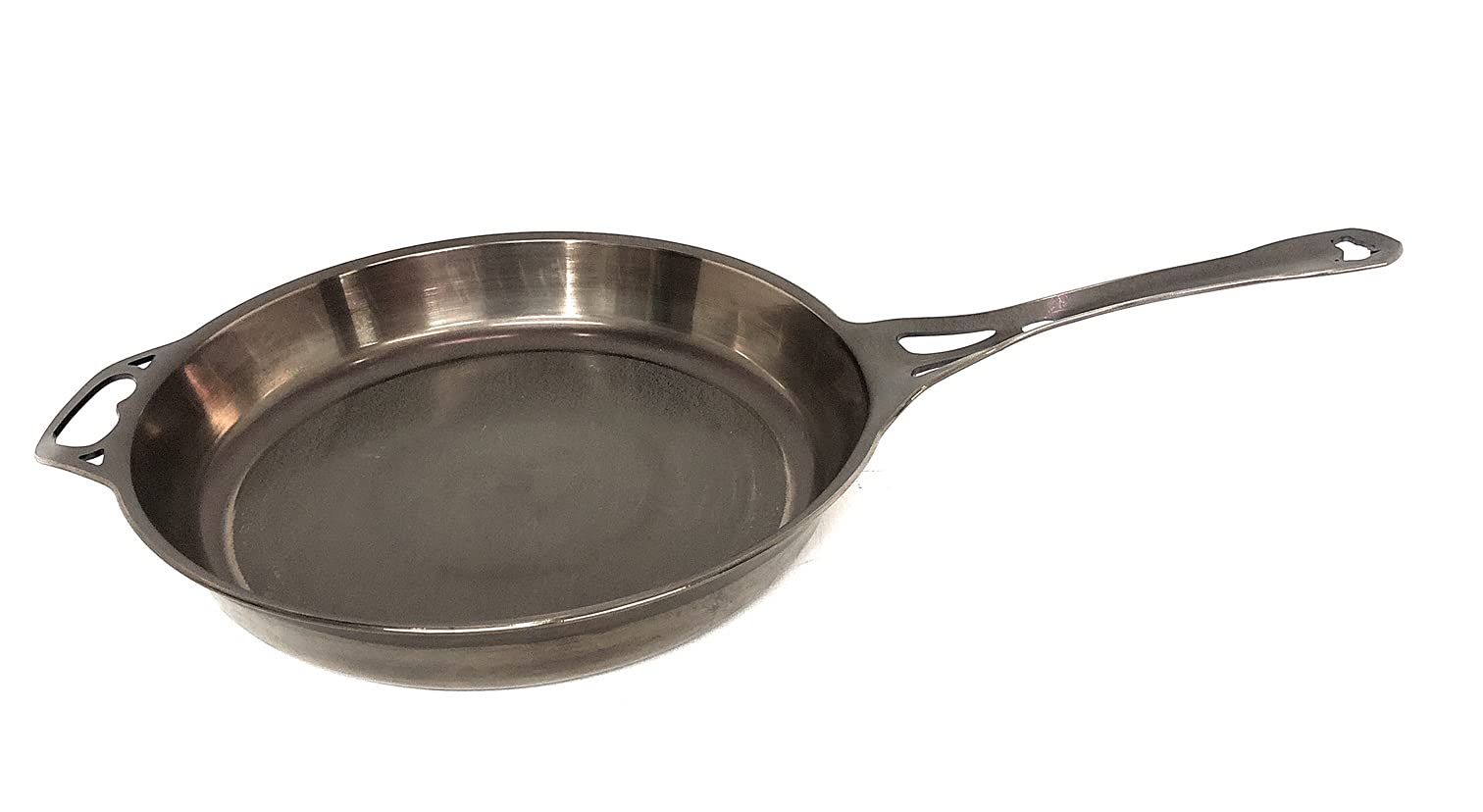 SOLIDTEKNICS AUS-ION Skillet, 12.5" (32cm),Smooth Finish, 100% Made in Sydney, 3mm Australian Iron, Commercial Grade Cookware