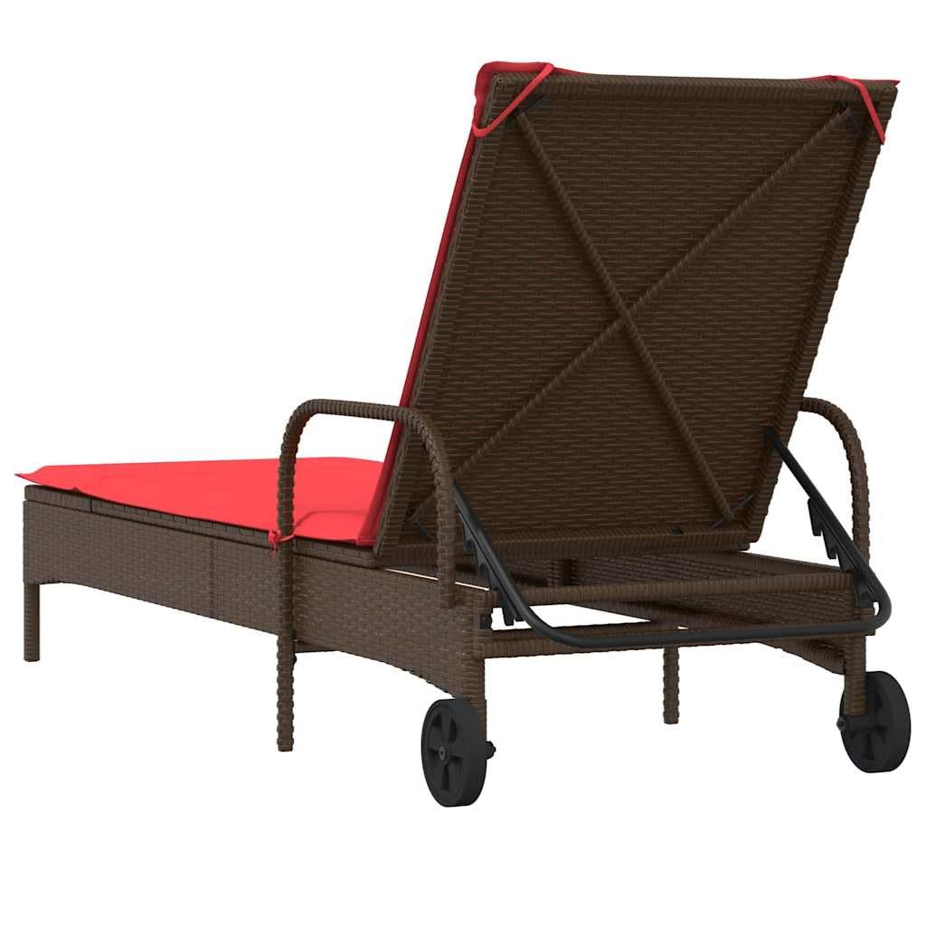 Tumbona de polirratán con ruedas y cojín rojo | Cómoda tumbona de jardín con respaldo ajustable en 3 posiciones y cojín suave para terraza y piscina.
