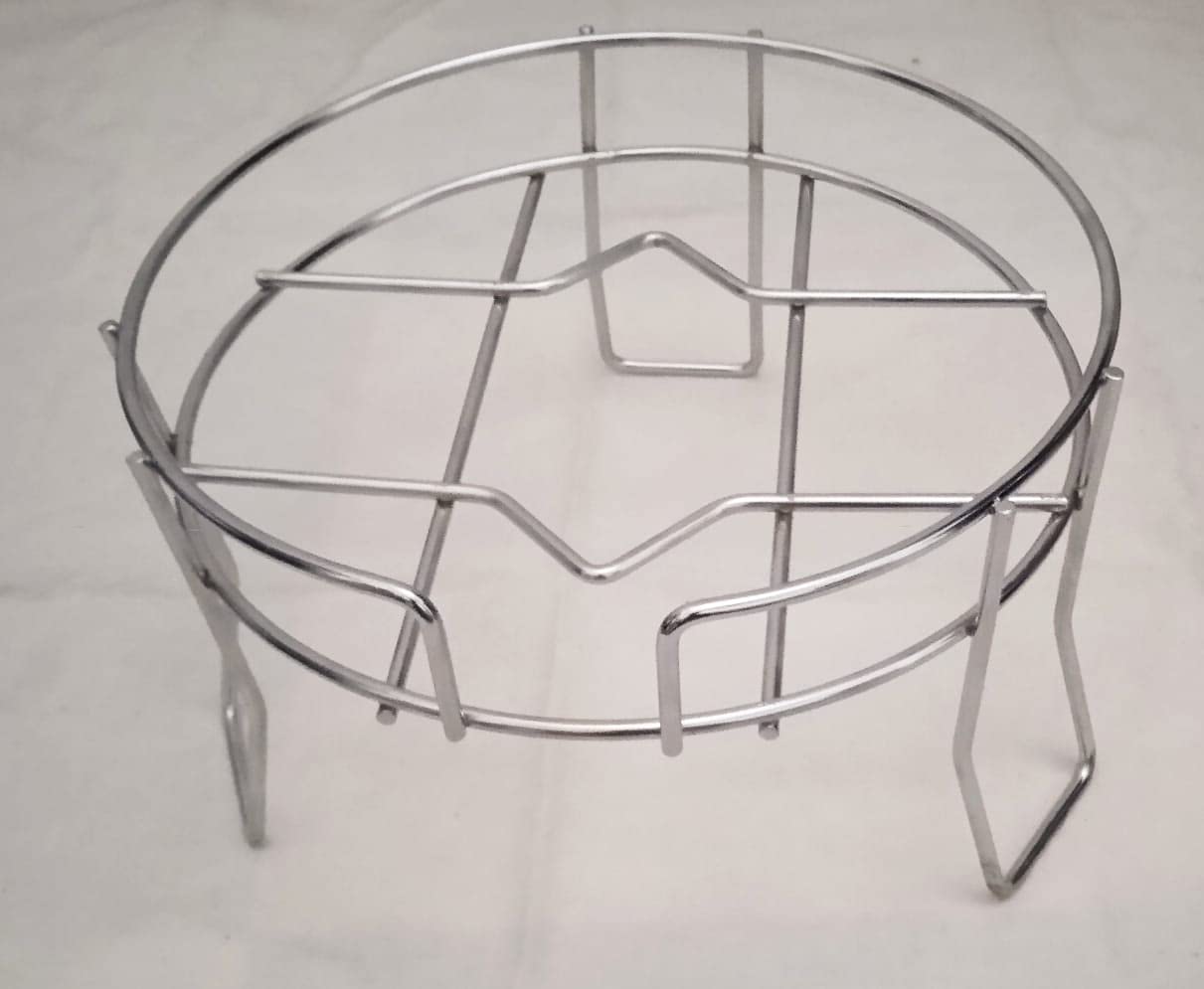 Winslow 3 Leg Matka Stand Stainless Steel Kitchen Water Pot Matka Stand, Plant Pot Stand, Chrome Plated and Pot Stand (PLEN ROUND) (B08Z7CZ2QF) Amazon Price History, Amazon Price Tracker