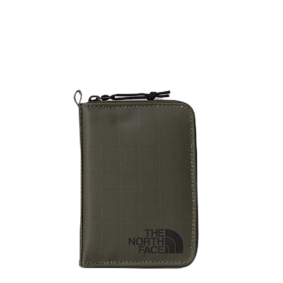The North Face® Expedition Travel Wallet Supreme The North Face Expedition Travel Wallet Black – Kicks Machine