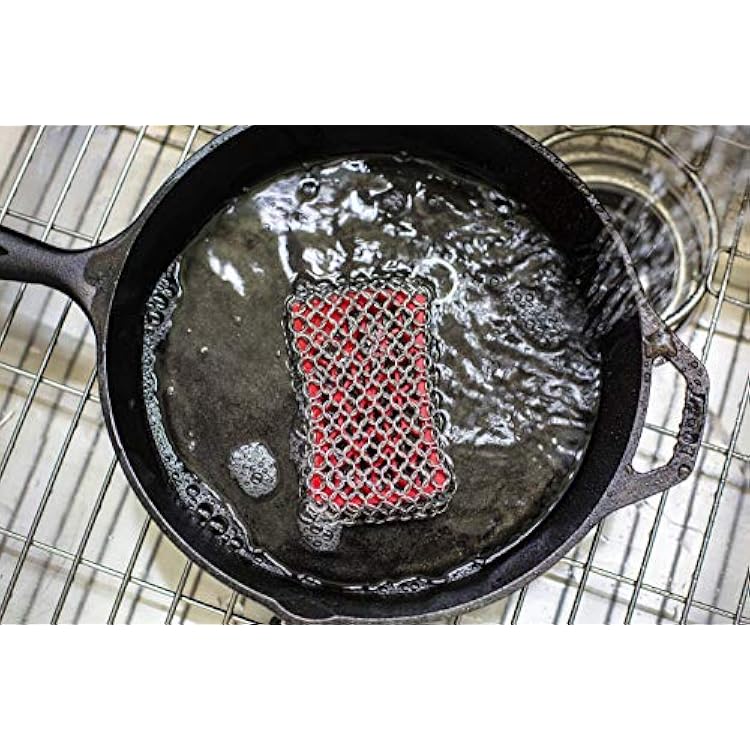Lodge ACM10R41 Scrubbing pad, One, Red & SCRAPERPK Durable Pan Scrapers, Red and Black, 2-Pack