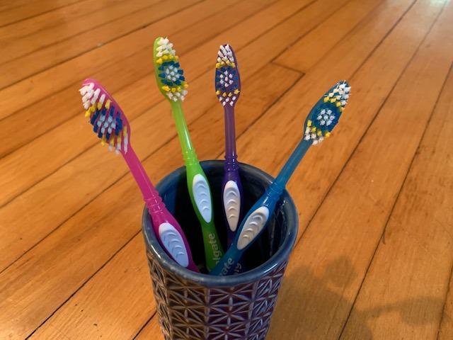 Colgate Extra Clean Full Head Toothbrush, Medium - 3 Count (Pack of 1)
