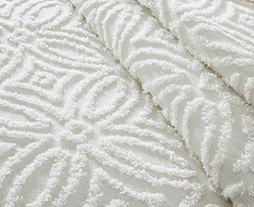 Image of Beatrice Home Fashions Wedding Ring Chenille Bedspread, Full, Ivory