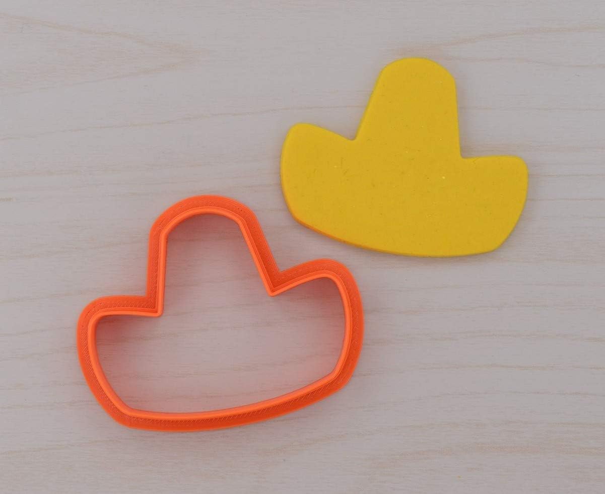 Sombrero Cookie Cutter (2 x 1.6 inches)