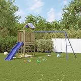 L'équipement d'une plate-forme, d'un toboggan, de balançoires, d'une échelle et d'un bac à sable offre de nombreuses possibilités de jeu dans une station.