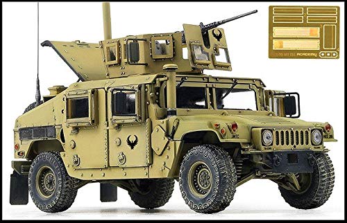Amazon | アカデミー 1/35 M1151 強化兵装キャリア戦車 プラスチック