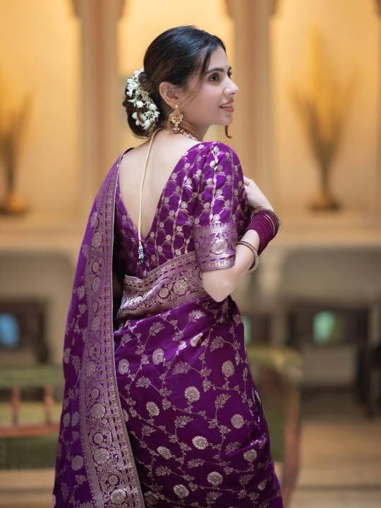 Image of Flosive Women's Soft Kangivaram Silk Saree With Copper Zari Weaving With Boluse