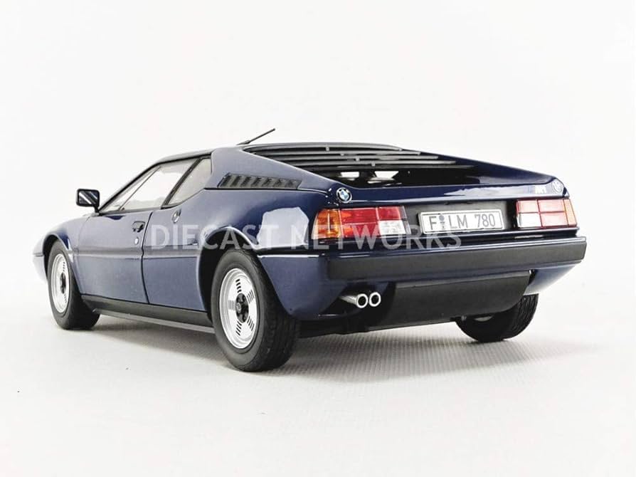 ミニカー 1/18 BMWM1 Amazon | ノレブ NOREV 1/18 BMW M1 1980 ブルー | ミニカー