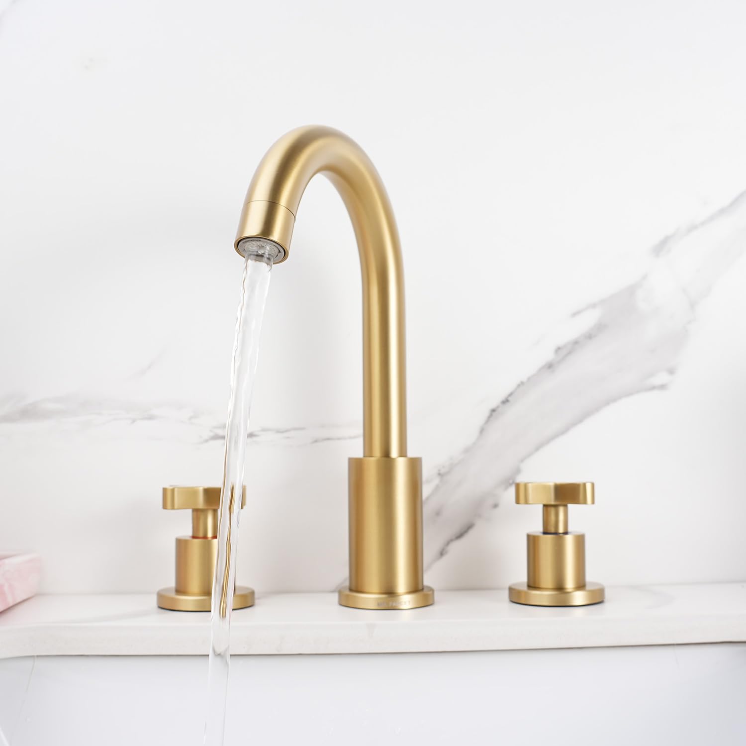 2 Cross Handle Gold Bathroom Sink Faucet Inset Dual Function Aerator Sprayer Spout Easy to Clean Scale with — view 4