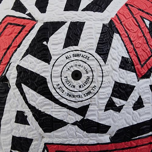 Mitre Street-Soccer-Fußball | Äußerst strapazierfähig | Perfekt für Hartplätze Fußball, Weiß/Schwarz/Bib-Rot, 5