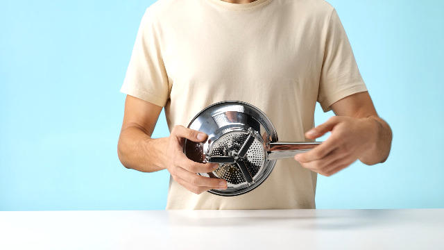 Moulinex　野菜ミンサー Moulinex Classic manual vegetable mill in stainless steel, Small