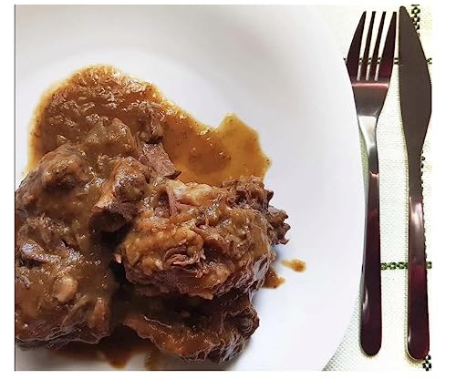 Ox Tail. Ochsenschwanz in Rotweinsauce. Geschmorter Ochsenschwanz 640gr (3 Stück). Familiäres, hausgemachtes und handwerkliches Rezept. Gourmet-Konfitüren. 100% in Spanien hergestellt. Gulasch.