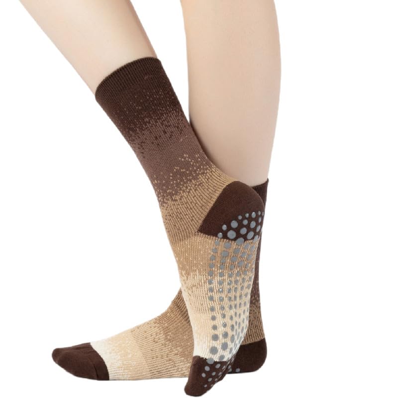 Image of Verdancy Yoga Pilates Socks with Grips for Women Non Slip Gradient Color-Blocked Cushioned Crew Socks for Barre Ballet Dance