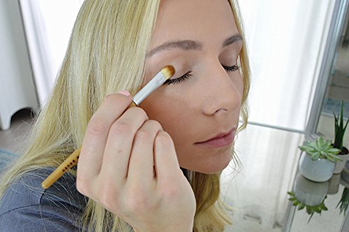 bamboo Natural  Smokey Eye Set - Bamboo Makeup Brushes - Image 3