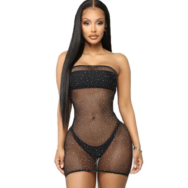 Robe filet brillante pour femme audacieuse et confiante