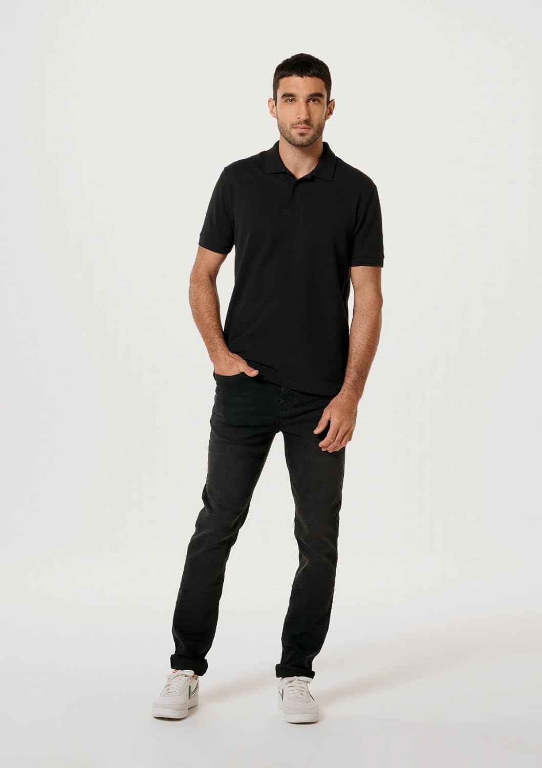 Kit Com 2 Camisas Polo Básicas Masculinas em promoção! Veja a oferta e mais achadinhos de Camisetas 4 Hoje é o melhor dia para comprar Kit Com 2 Camisas Polo Básicas Masculinas com aquele preço maroto! Promoção! Aproveite a oferta! 4