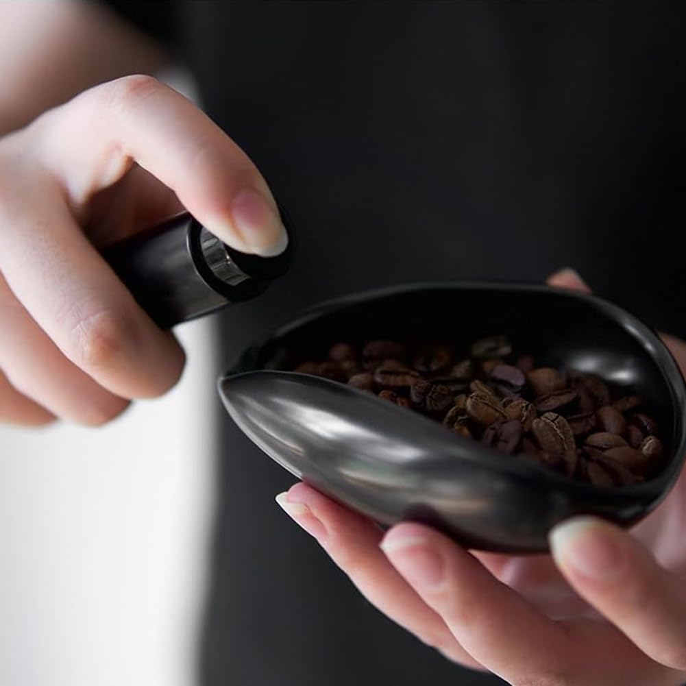 Tasse Doseuse Café En Céramique Avec Flacon Pulvérisateur - Pour Mesurer Et Réduire L'Électricité Statique Des Grains - 10x7,5 Cm - Noir