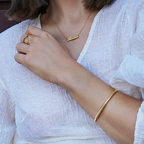 Wistic Statement Rings For Women Wide Bands Parallel Bar X Criss Cross Rings For Girls Touch Of Luxury Fashion Stainless Steel Rings Effortlessly Elegant Cocktail The Light Luxury Luxury In Minimalism A Touch Of Bohemian Charm Enhancer Finger Jewelry (Gold, 6) #TOP4
