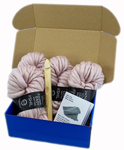 Super Soft Chunky Yarn Crochet Afghan Blanket Kit with Jumbo Hook US50/ 25MM (Dusty Pink)