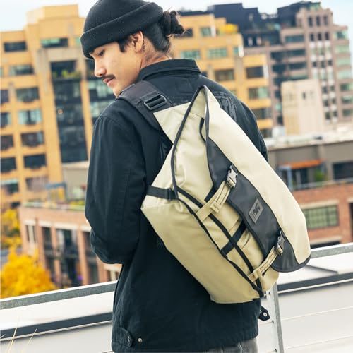 Chrome Citizen Messenger Bag — 24L Commuter