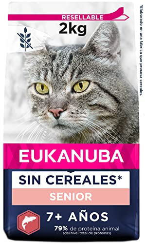 EUKANUBA Grain Free Alimento Seco para Gatos Sénior, Alimento Seco Premium Rico en Salmón para Gatos de Edad Avanzada, 2 kg
