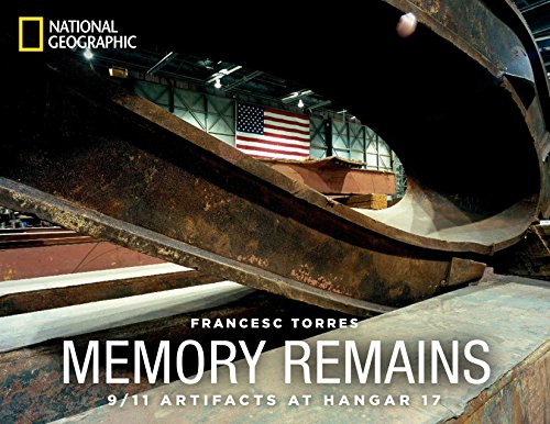 Memory Remains: 9/11 Artifacts at Hangar 17 Francais PDF