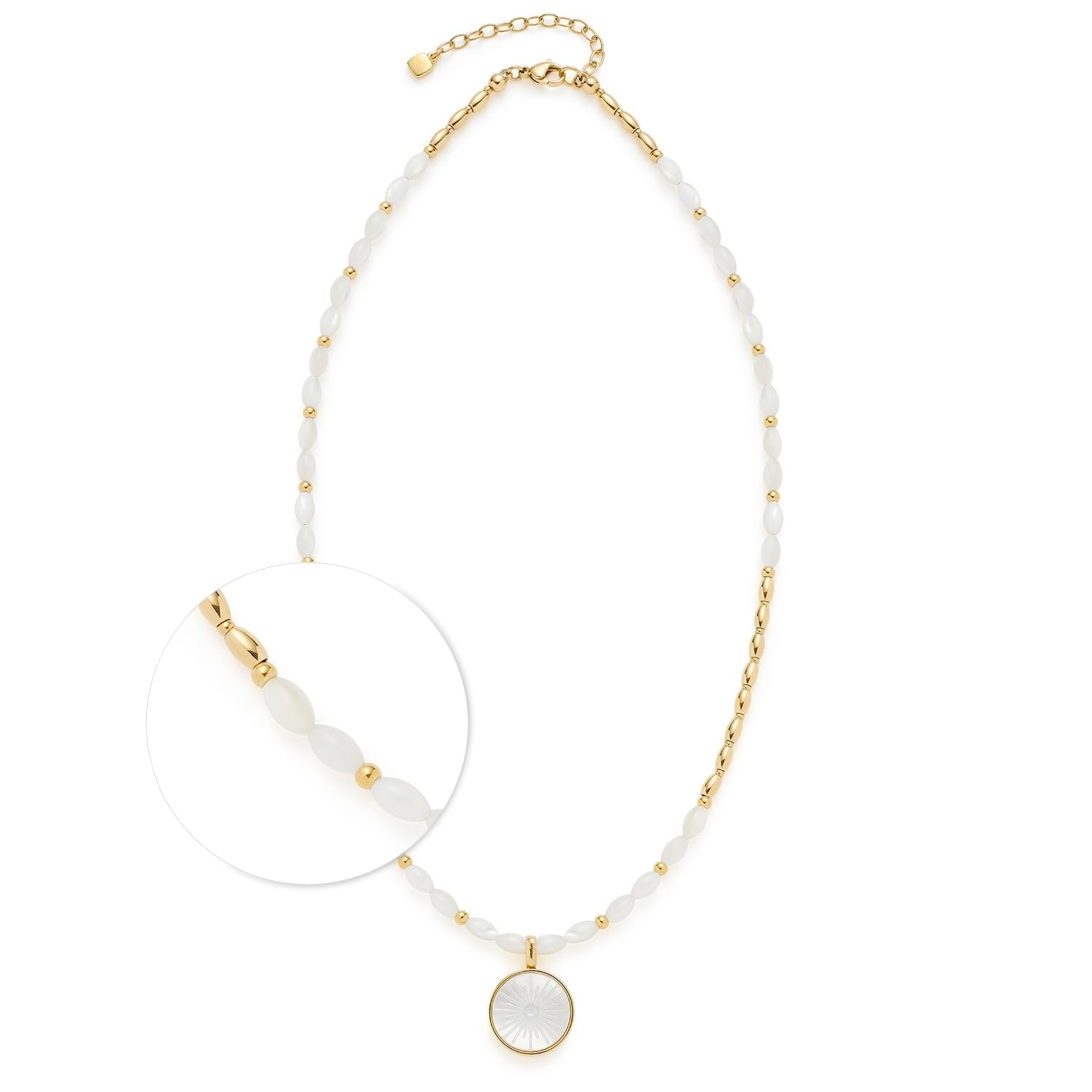 JEWELS BY LEONARDO Collar Welda • Cadena corta de acero inoxidable dorado • Perlas de concha en forma de oliva • Colgante redondo con diseño de sol • 45-50 cm de longitud • Joyas regalo para mujeres •