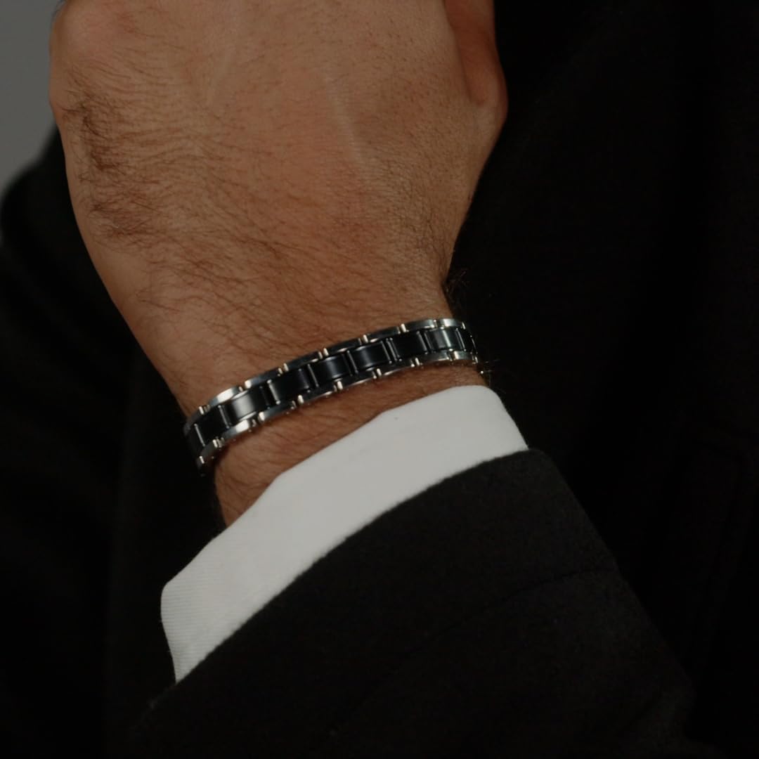 BOSS Jewelry Armband mit Knebelverschluss für Herren Kollektion METAL LINKS ESSENTIALS aus Edelstahl, Schwarz, Blau und Gelbgold