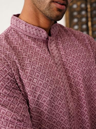 Image of Jompers Rayon Men's Embroidered And Sequence Kurta Pyjama Sets.