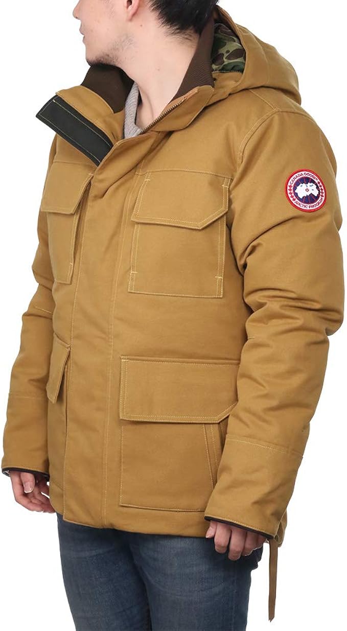 Amazon カナダグース ダウンジャケット メンズ Canada Goose ジュンヤワタナベ コラボモデル Wfj ブラウン カモフラージュ 並行輸入品 S コート ジャケット 通販