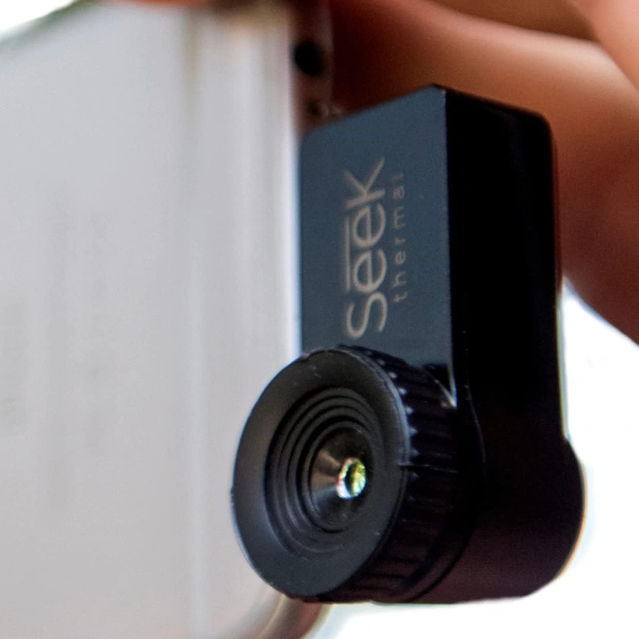 Seek Thermal Compact Thermal Imaging Camera with USB Connector and Waterproof Protective Case for Android Devices - Black