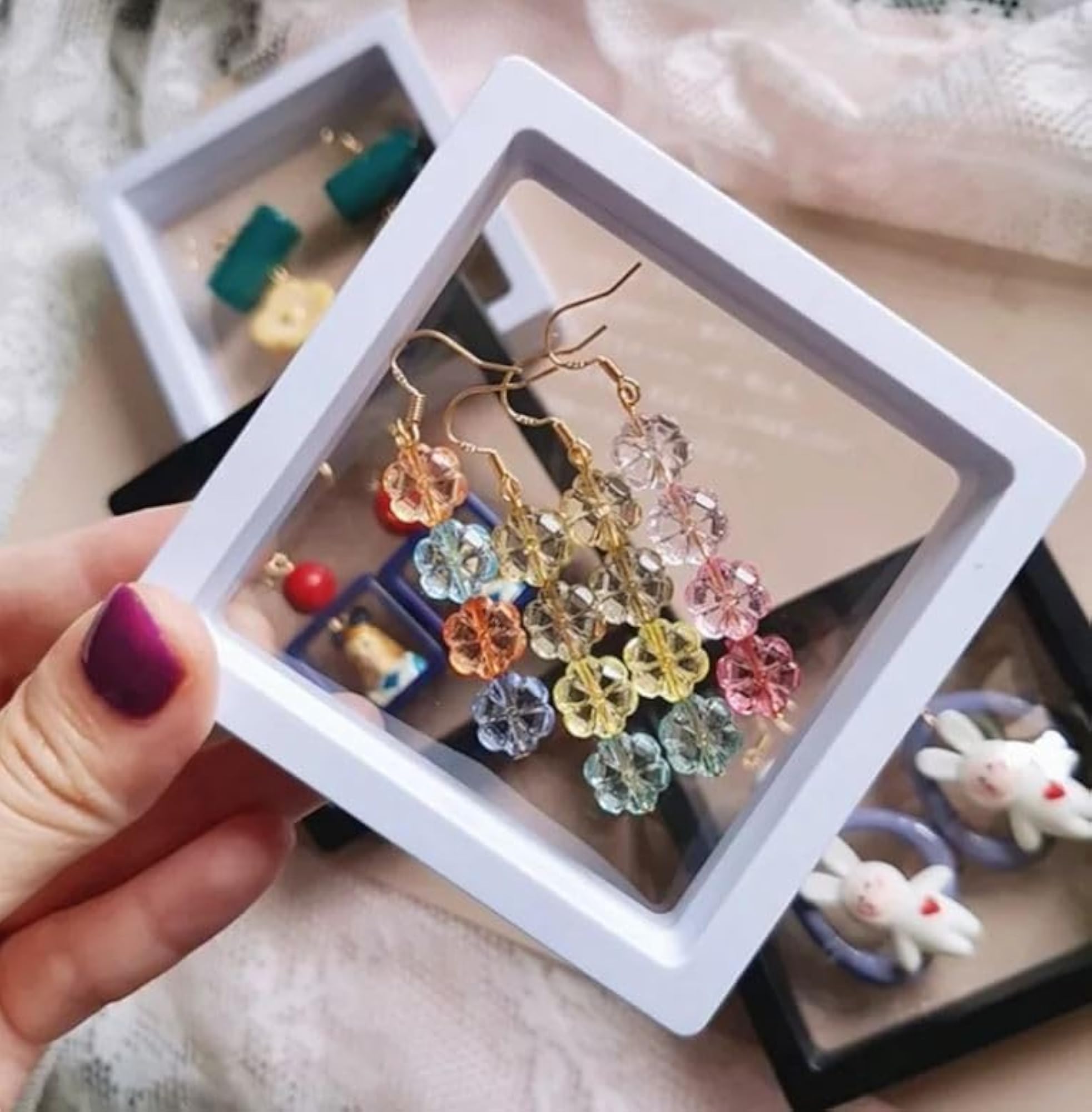 3D Floating Frame Jewellery Display Box for Rings and Earrings