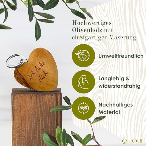 OLIQUE Schlüsselanhänger personalisiert, Olivenholz - Handgemachter Anhänger mit Gravur als individuelles Geschenk (Herz 3D)