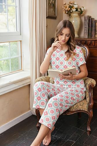 Image of Ekouaer Womens Capri Pajama Sets Print Short Sleeve Sleepwear Top and Pants | Comfy Printed Sleepwear Soft Crewneck Loungewear with Pockets for Home Daily Wear