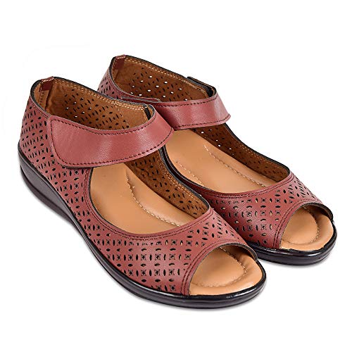 Image of SELBRO Womens Open toe Soft Dr Sandals With Extra Cushioned Padding