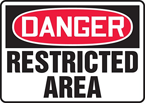 Panneau danger restricted area Accuform MADM149XL contre accès non autorisé