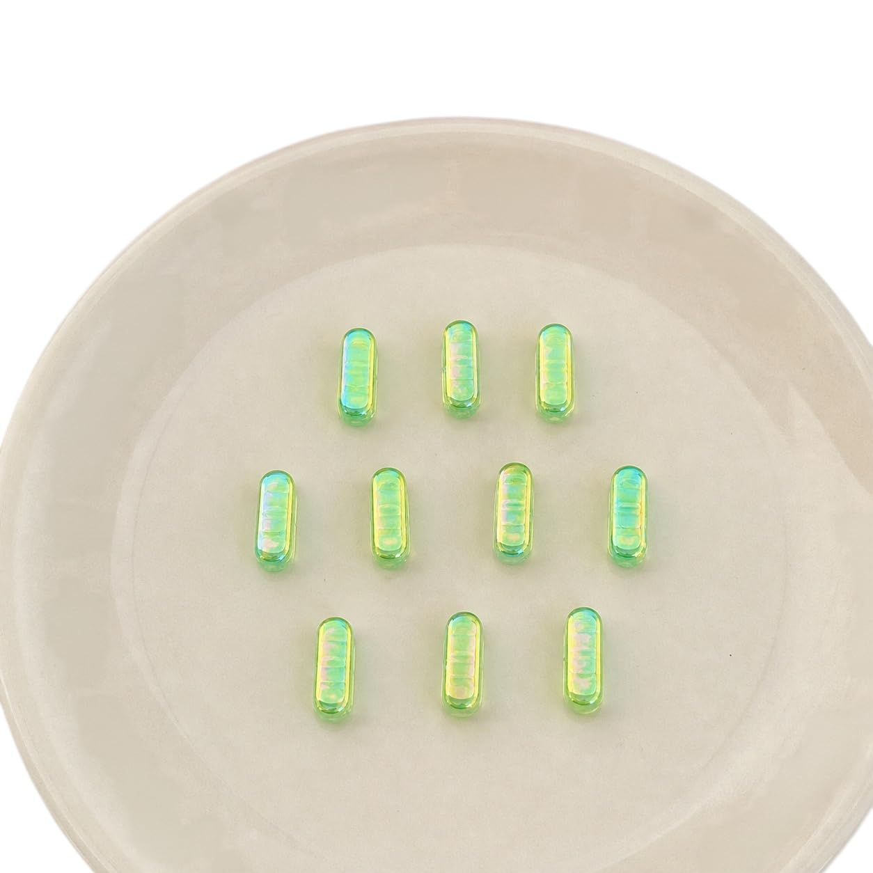 Letter Beads 10pcs, Large Acrylic Alphabet Beads with 6mm Hole, Iridescent Holographic UV Plated for Bracelet Making, Jewellery, Keyrings & Craft (Iridescent Green, Letter I)
