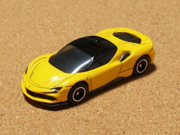 Amazon.co.jp: トミカ 1/62 Ferrari フェラーリ SF90 Stradale 黄色