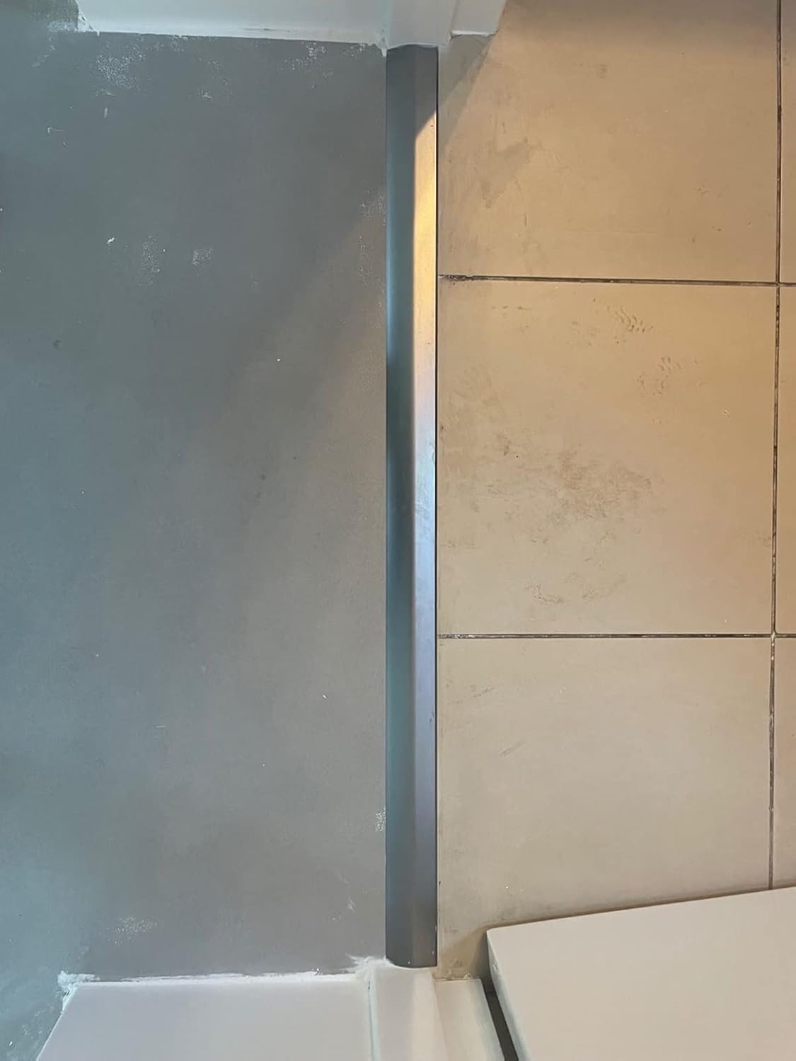 Aluminum Floor Transition Threshold Strip Wood to Tile, 5.2cm/2" Wide Doorway Thresholds Reducer Trim Strips, Matte Carpet Edging Cover Door Bar, Silver, 100cm/39